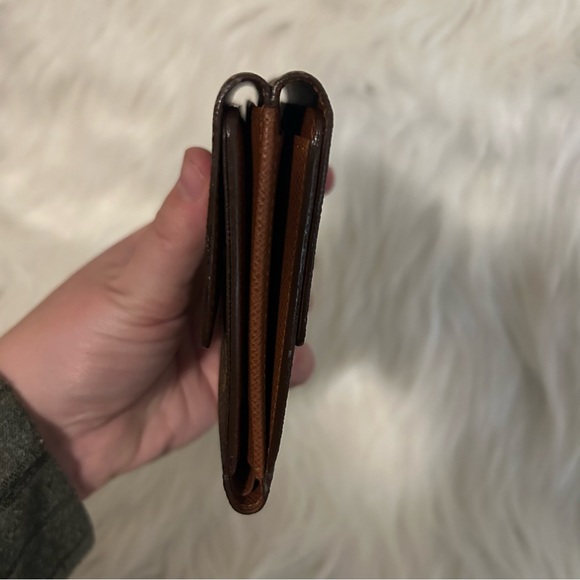 Authentic Louis Vuitton Elise Wallet - Picture 10 of 11